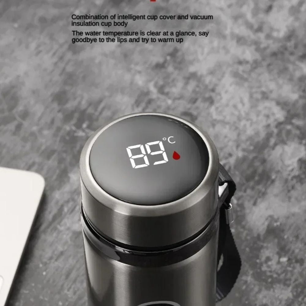 27oz Smart Insulated Water Bottle with LED Temperature Display Inviteck
