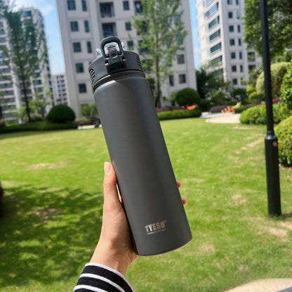 TYESO 750ml Insulated Water Bottle | Stainless Steel Flask